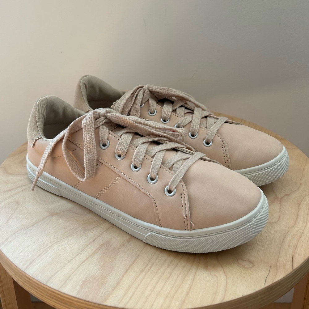 BNWT Zara Kids US4.5/EU37 Ballet Pink Sneakers with Removable Charms